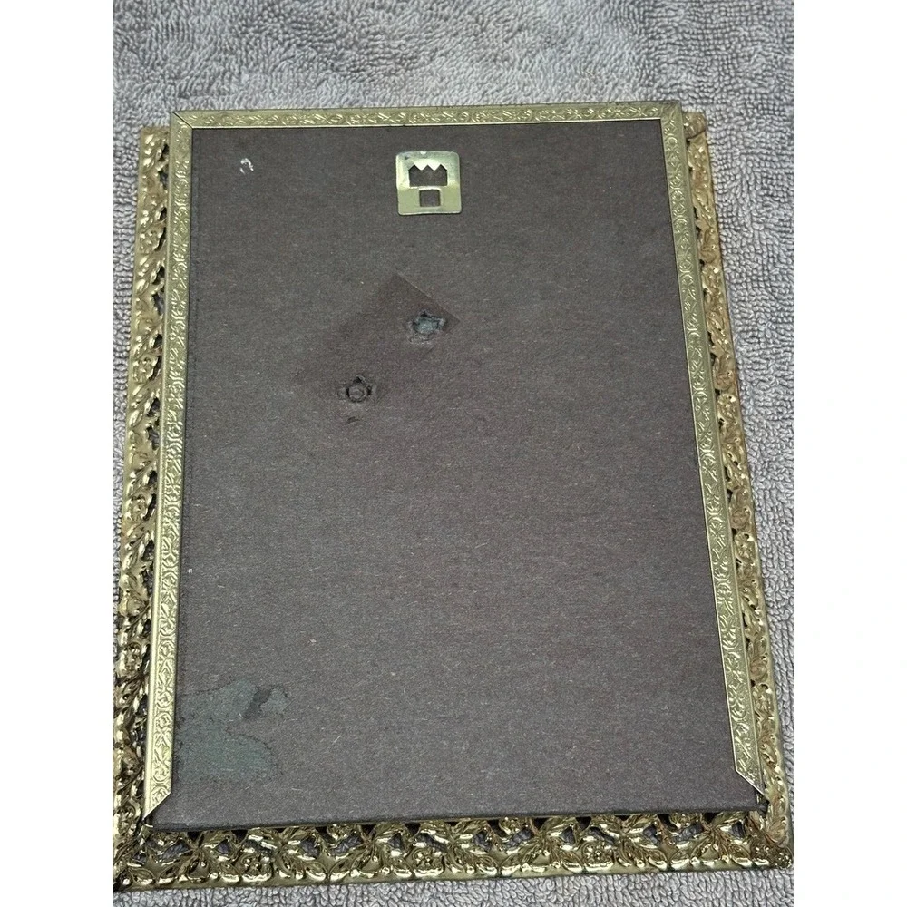 Vintage Ornate Gold Tone 4x6 Picture Frame Floral Filigree Tabletop Display
